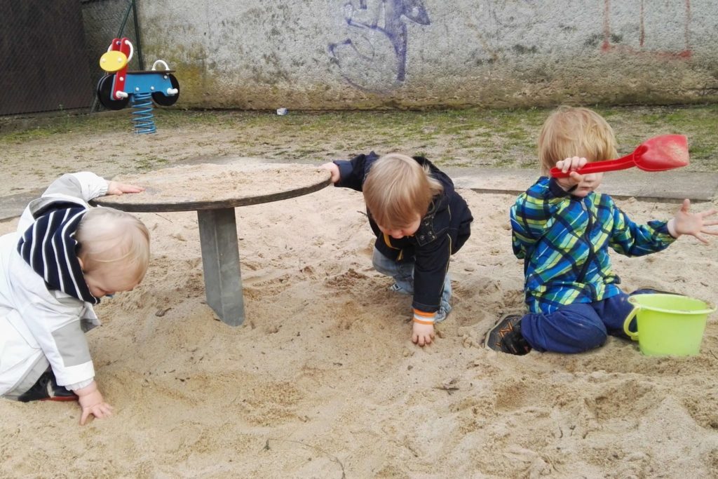 Super Arbeiten kann man hier im Sand