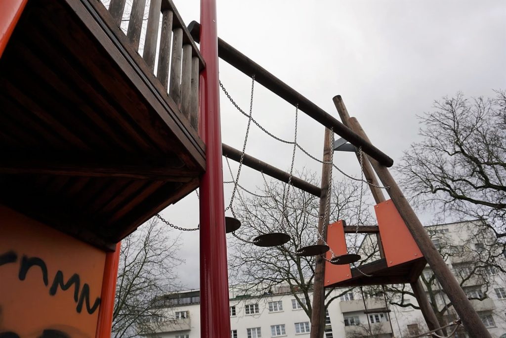 Spielplatz Kettelerallee ist toll zum Klettern