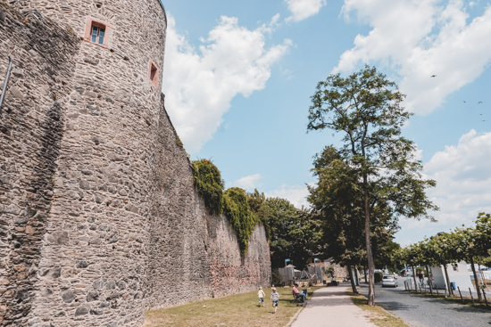 Burgmauer Höchst